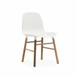 Normann Copenhagen Form Chair Walnoot Stoel Wit